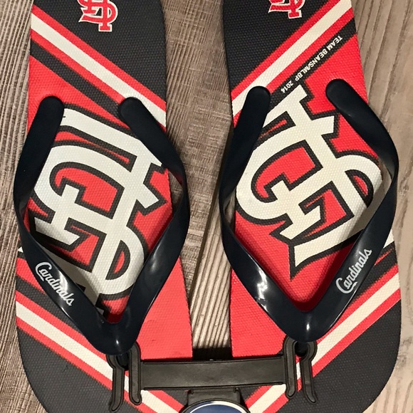 Saint Louis Cardinals Flip Flops - Picture 3 of 3